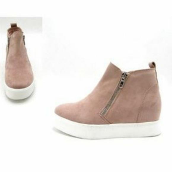 Dusty Blush hidden wedge sneakers - Picture 5 of 6